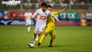 Xuân Trường sút xa đẹp mắt, HAGL thắng thuyết phục Hà Nội FC