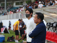 'HLV Hàn Quốc xuất hiện ảnh hưởng đến tâm lý cầu thủ Hà Nội FC'