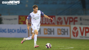 Vừa nhậm chức, HLV Hà Nội FC tính chuyện thay sạch ngoại binh