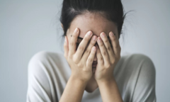 Bi kịch của bà mẹ đơn thân tự tử sau cuộc phẫu thuật nâng ngực thất bại