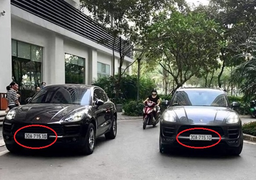 Hà Nội: Xác minh 2 xe Porsche biển số giống nhau cùng xuất hiện ở Times City