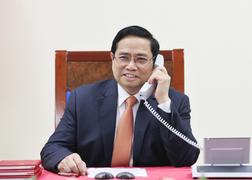 Thủ tướng Phạm Minh Chính mời Thủ tướng Singapore sang thăm Việt Nam