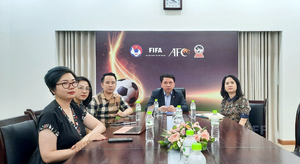 DFL trao đổi kiến thức với VFF, VPF và Next Media