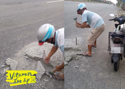 Anh thợ điện bất ngờ quay xe, hí hoáy đục đẽo giữa đường gây chú ý