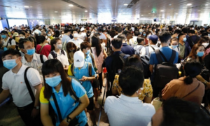 Thứ trưởng GTVT: 45 giây phải soi chiếu xong, xử nghiêm hãng bay dồn, huỷ chuyến