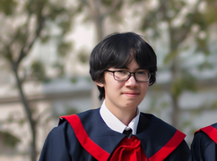 Nam sinh Nghệ An trúng tuyển 8 trường ở Mỹ