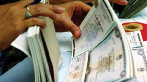 Giữa cơn 'sốt đất', trái phiếu bất động sản tiếp tục tăng mạnh