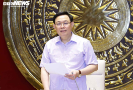 Chủ tịch Quốc hội Vương Đình Huệ: Phải giám sát vấn đề nóng, yêu cầu giải trình