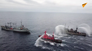 Video: Xem huấn luyện cứu nạn tàu giả định bị hư hỏng ở biển Barents