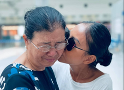 Ca sĩ Đoan Trang định cư ở Singapore