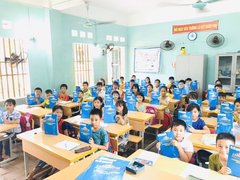 Xôn xao thông tin Hà Nội dừng tuyển sinh hệ song bằng: Phụ huynh hoang mang