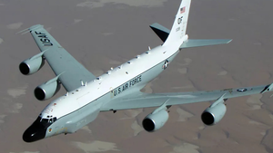 Trinh sát cơ Mỹ do thám 'gần bất thường' dọc bờ biển Trung Quốc