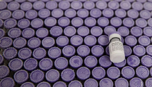 Mất hơn 23 triệu đồng cho một liều vaccine Pfizer giả