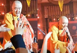 ‘Đường Tăng’ Từ Thiếu Hoa hát nhép khiến khán giả tức giận