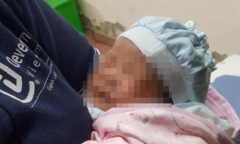 Bé gái sơ sinh bị bỏ rơi tại trạm y tế ở Hà Nội