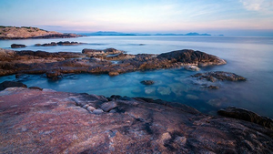 Lễ này muốn trốn phố đông, lập kèo đi 'đảo hoang Robinson' bản Việt liền bạn ơi