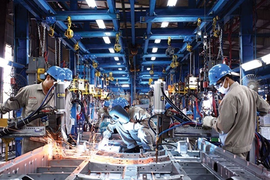 Thủ tướng yêu cầu rà soát, sửa đổi quy định cản trở đầu tư, kinh doanh