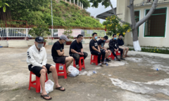 Kiên Giang: 7 người Trung Quốc sắp xuất cảnh trái phép sang Campuchia thì bị bắt