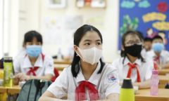 Diễn biến dịch COVID-19 phức tạp, Hà Nội yêu cầu học sinh đeo khẩu trang đi học