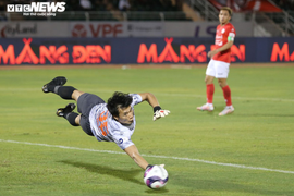 Bùi Tiến Dũng trở lại: 'HLV Polking tạo cơ hội, phải cố gắng thể hiện mình'