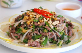 Món ngon mỗi ngày: Cách làm bò tái chanh đúng điệu