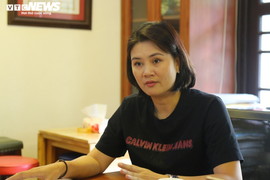 HLV Phạm Kim Huệ: 'Liên đoàn bóng chuyền Việt Nam ép chúng tôi nhận án kỷ luật'