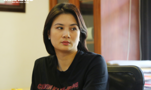 Trả lại 2 tỷ đồng, HLV Phạm Kim Huệ phủ nhận 'lật kèo' chuyển nhượng