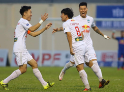 Trực tiếp bóng đá Thanh Hóa 1-2 HAGL: Công Phượng ghi bàn 