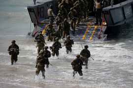 Australia nâng cấp căn cứ quân sự, mở rộng quy mô diễn tập tác chiến với Mỹ