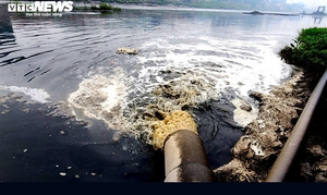 Bắc Ninh đình chỉ 6 cơ sở sản xuất giấy đầu độc sông Cầu