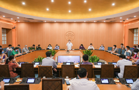 Phó Chủ tịch Hà Nội: 'Cần chấn chỉnh CDC, 'nước sôi lửa bỏng' mà gọi không được'