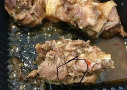 Dừng chế biến thức ăn tại khách sạn bị tố phục vụ đồ ăn có giòi cho du khách