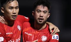 Vòng 12 V-League: Lee Nguyễn rực sáng, HLV Park Choong-kyun thắng trận đầu tay