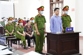 Hai mẹ con Trịnh Bá Tư lĩnh 16 năm tù về tội chống phá Nhà nước