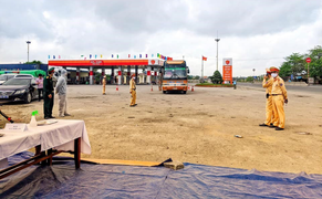 Thái Bình giãn cách xã hội, Hải Phòng lập chốt kiểm soát quốc lộ 10