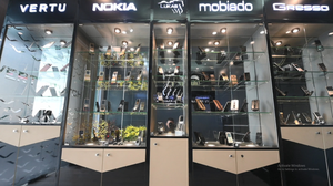 Lukas Luxury: Địa chỉ mua điện thoại uy tín, đẳng cấp giới thượng lưu