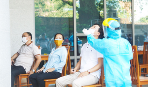 Giám đốc sở là F1, Đà Nẵng lấy mẫu xét nghiệm gần 1.400 người liên quan