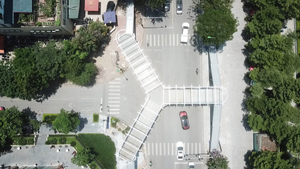 Video: Ngắm cầu bộ hành hình chữ Y đầu tiên ở Hà Nội