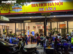Hà Nội yêu cầu tạm dừng hoạt động quán bia, chợ cóc, chợ tạm phòng COVID-19