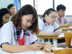 Học sinh lớp 9 và lớp 12 ở TP.HCM được trở lại trường