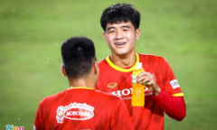 Hà Đức Chinh cân nhắc rời SHB Đà Nẵng