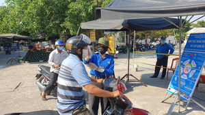 Trước khi phát hiện mắc COVID-19, 2 lái xe tại Đà Nẵng từng vào KCN ở Quảng Nam