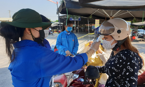 Quảng Nam: Tạm dừng các chợ, hiệu tạp hóa ở thôn có ca nghi mắc COVID-19