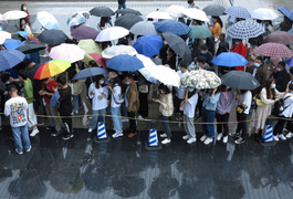 Trung Quốc tiêm vaccine COVID-19 nhanh nhất thế giới, 14 triệu mũi/ngày