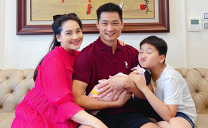 Vừa sinh con, diễn viên Bảo Thanh khoe nhan sắc xinh rạng ngời