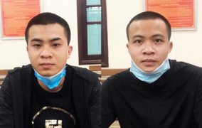 Bị Cảnh sát 911 bắt, nhóm cho vay nặng lãi hối lộ 150 triệu đồng