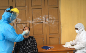 Xét nghiệm COVID-19 ở Thái Bình: Máy chưa dừng thì người chưa được nghỉ