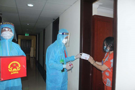 Cử tri khu cách ly COVID-19 ở Huế: Mong người trúng cử xứng với lòng tin của dân