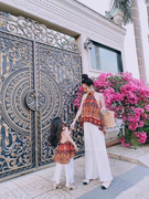 Hồng Cò Boutique - Thương hiệu thời trang hiện đại dành cho giới trẻ