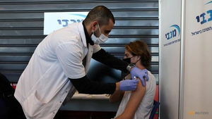 Tiêm vaccine cho toàn dân, Israel chấm dứt hạn chế COVID-19